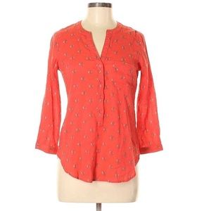 Old Navy Red Floral V Neck Long Sleeve Tunic with Buttons, Size Medium
